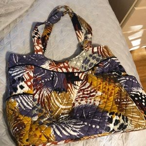 Vera Bradley purse in Painted Feathers